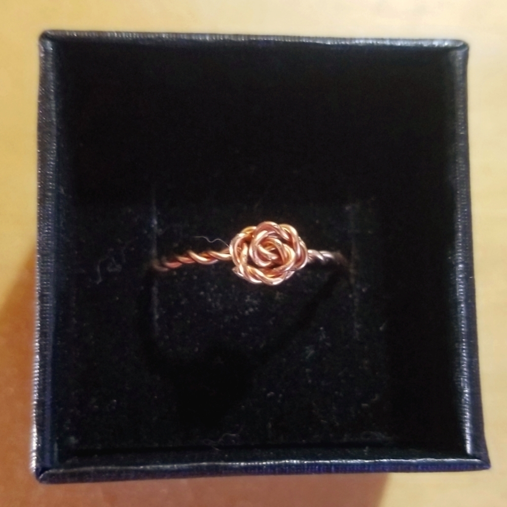 Rose gold ring